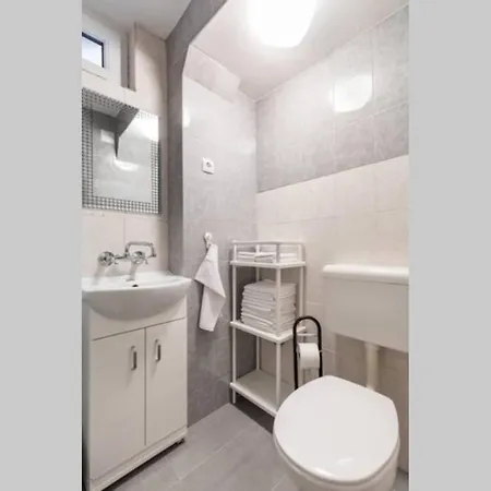 Apartment In City Center ספליט