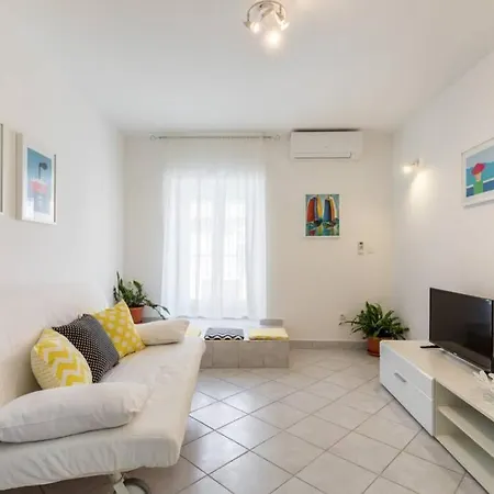 Apartment In City Center דירה ספליט